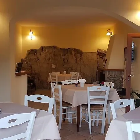 Uliveto Del Mare Пимонте